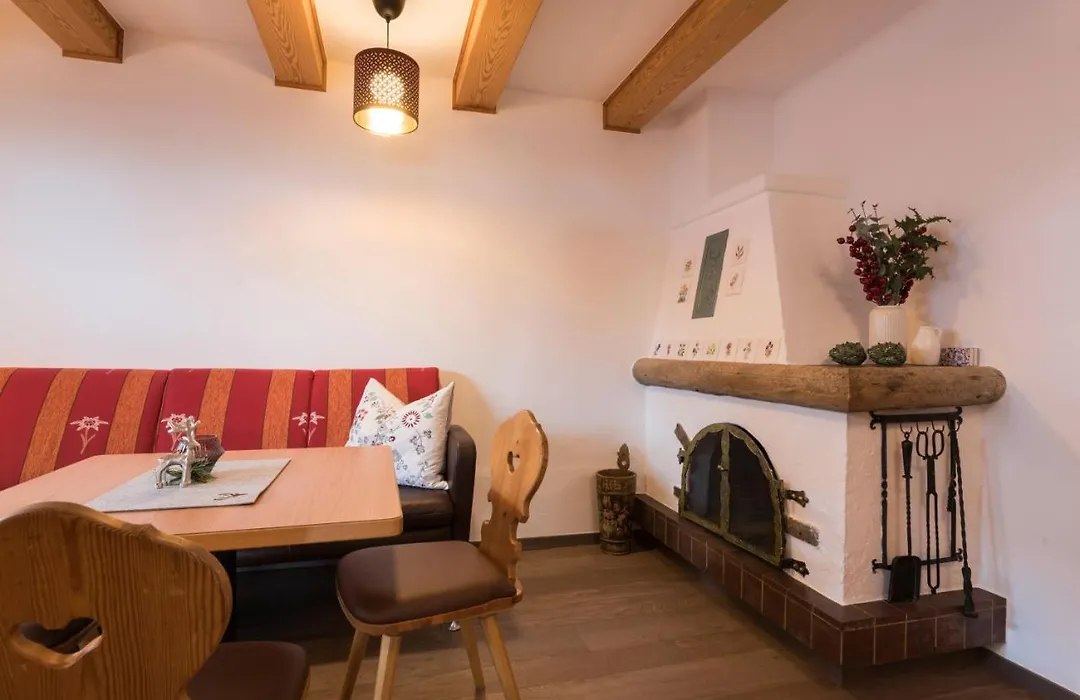 Chalet Rosanna-1