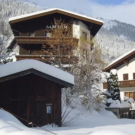 Hotel Garni Almjur-2