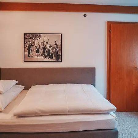 Hotel Garni Almjur-3